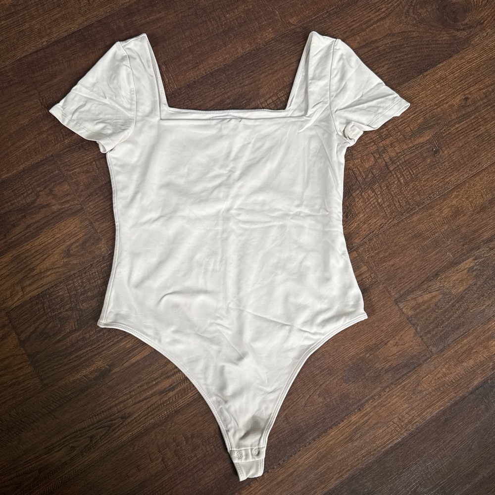 Aritzia Contour Cream Square Neck Bodysuit